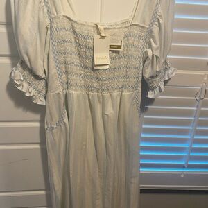 Dondolo NWT Blue and White Smocked Dress